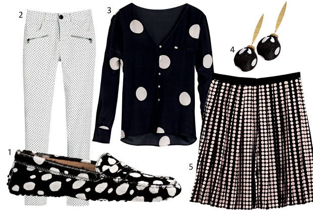 1. Mocassim de couro Tod’s, preço sob consulta 2. Calça de sarja A.Brand, R$ 398 3. Camisa de crepe de seda Cris Barros, R$ 872 4. Brincos de metal e algodão Lázara Design, R$ 98 5. Saia de seda Tory Burch, R$ 1.300